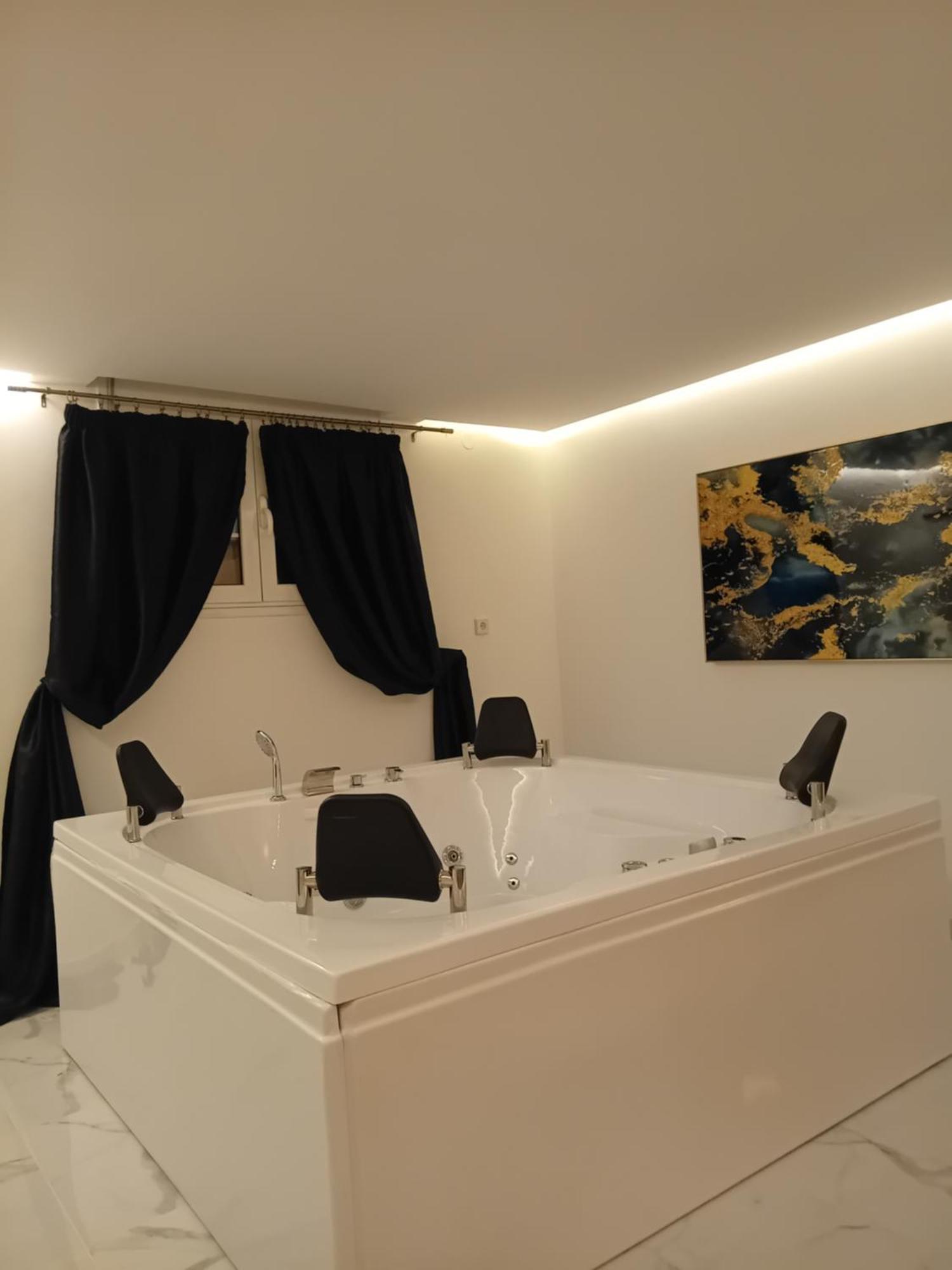 Meteora Grande Luxury Suite & Spa Villa Kalambaka Extérieur photo